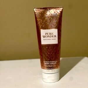 Bath & Body Works Pure Wonder body cream